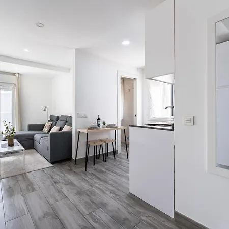 아파트 Malagasuite Sea View
